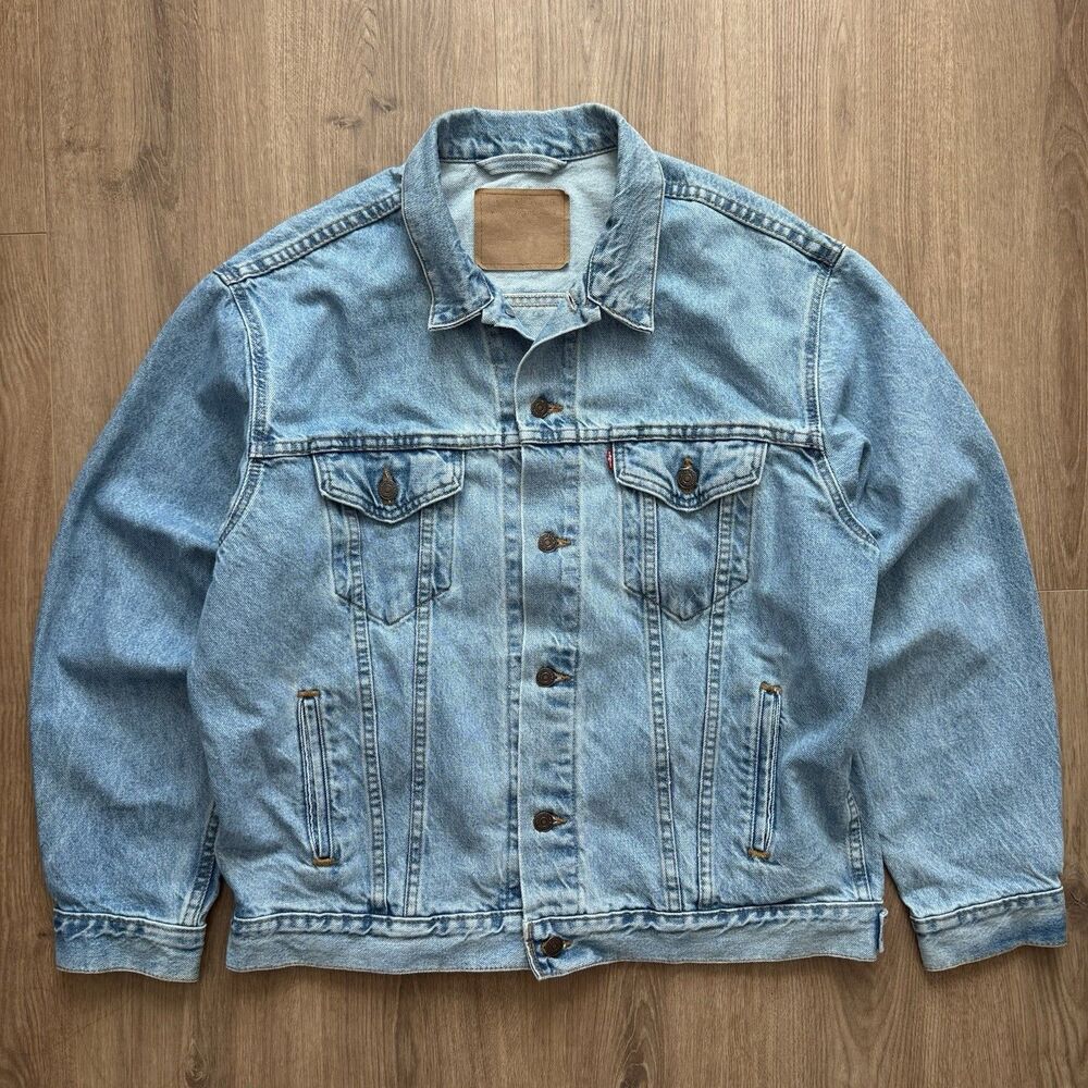 Vintage Levis Denim Type III Jean Jacket XL Light Wash 90s USA Made 70507-0334